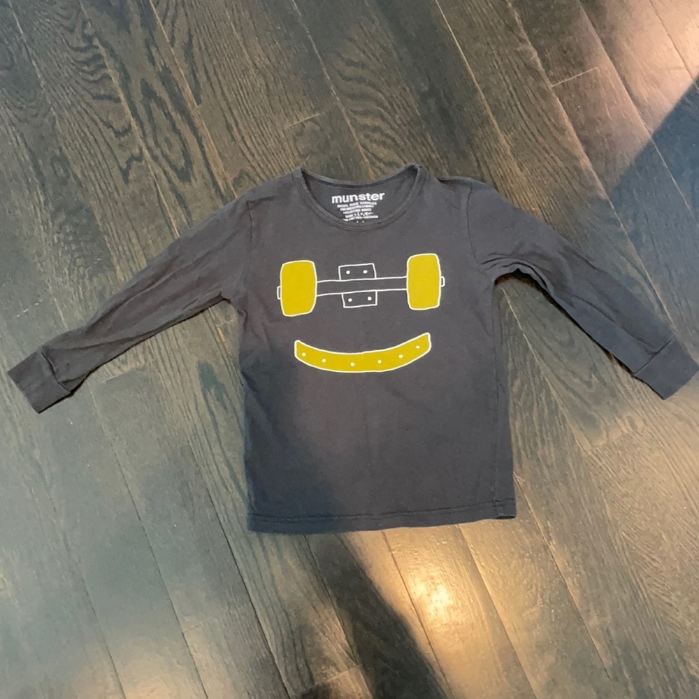 Munster boys long sleeve tee